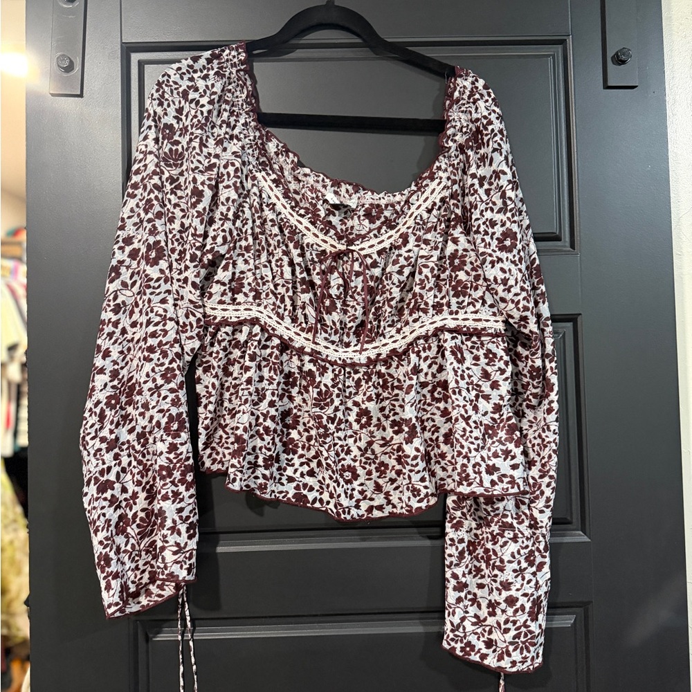 American Eagle Outfitters Burgundy Floral Blouse